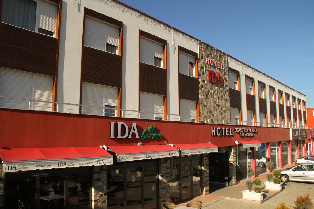 Hotel & Restaurant Ida Kŭrdzhali Exteriör bild